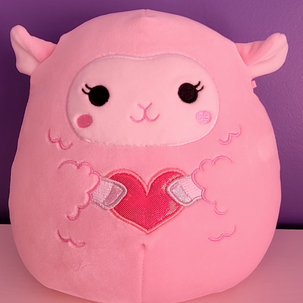 Lala Squishmallow